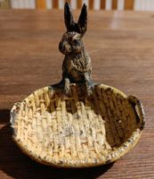 Zinnfigur Hase mit Korb, antik Niedersachsen - Nörten-Hardenberg Vorschau