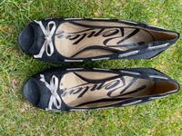 Replay Pumps Gr. 37 blauschwarz Stoff Hessen - Kassel Vorschau