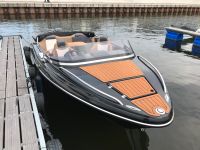 Boot St Tropez.5 Black Edition 100 Ps Außenborder Sachsen - Tharandt Vorschau