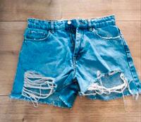 Sexy Jeans Shorts 36 S Used Look Hohe Taille Zara Zerrissen Neu Bremen - Huchting Vorschau