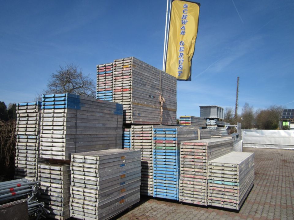 Alu-Gerüst mit Gebrauchten Böden von MJ/Layher ca.100 m² in Vohenstrauß