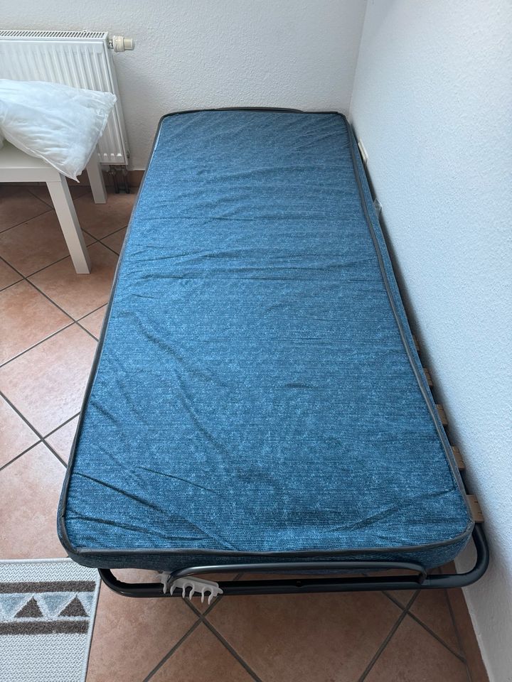 Klappbare Gästebett in Niederkassel