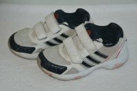 ADIDAS Turnschuh in weiß/dklblau in Gr. 29 Niedersachsen - Harsum Vorschau