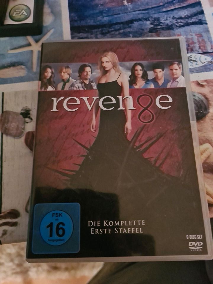 Revenge+ Hawaii Five-O in Trogen