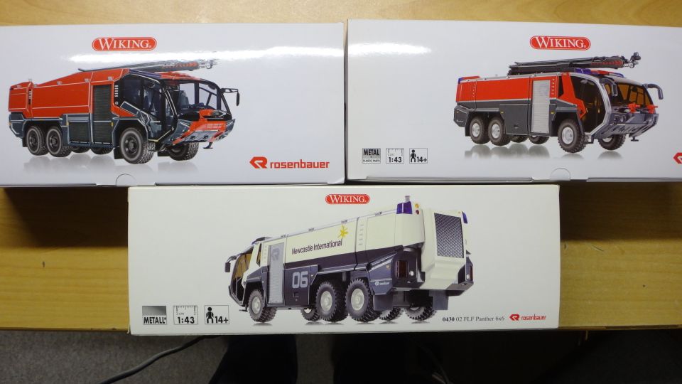 Wiking 1:43 ~ 3x Flugfeldfeuerwehr FLF Panther 6x6 #NEU# in Krefeld