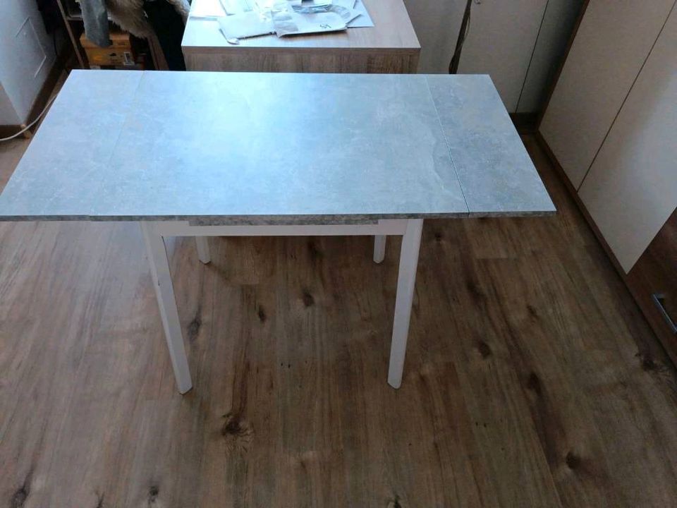 Tisch ausklappbar Esstisch weiß grau in Schwerin