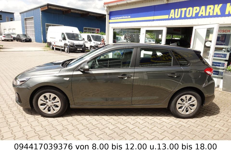 Hyundai i30 Modern *automatic* 1.0 T-GDI 88KW/120PS in Kelheim