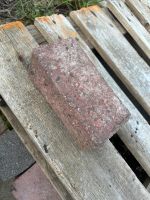 180 Stück rote Steine zu verschenken Nordrhein-Westfalen - Herford Vorschau