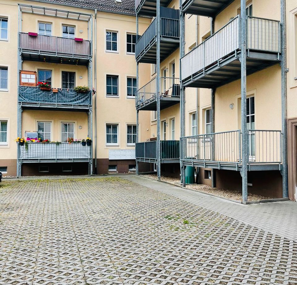 Provisionfrei !!! Zwickau Zentral, 3 Gewerbeeinheiten mit Umnutzungsmöglichkeiten zu verkaufen in Zwickau