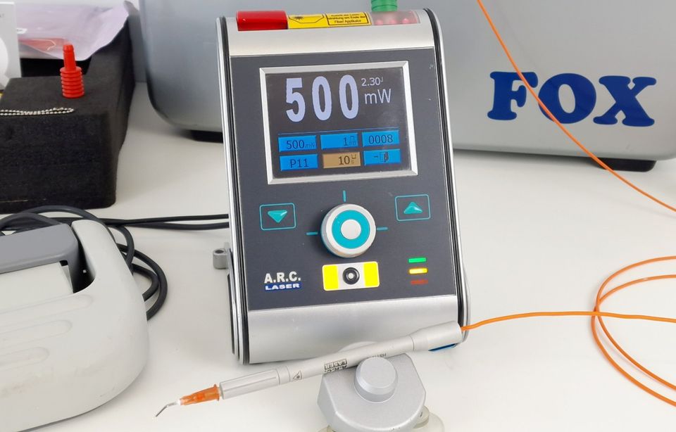 FOX A.R.C. Diode 810nm 8W Dentallaser ARC Dental Zahnarzt in Paderborn