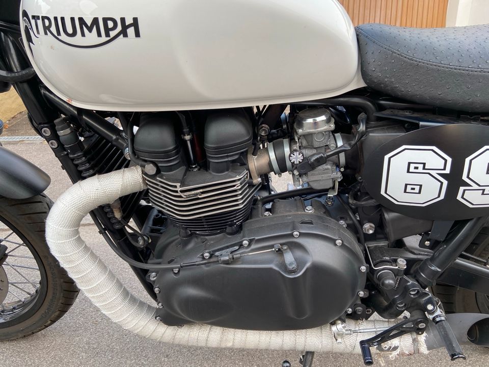 Triumph Thruxton 900 ACE in München