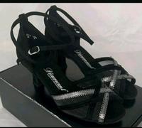 Nagelneue Diamant Tanzschuhe mit Latino 5 cm Absatz / Gr 4 1/2 Bayern - Deggendorf Vorschau