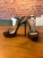 Roberto Cavalli High Heels Gr. 37 zu verkaufen Bayern - Gerbrunn Vorschau