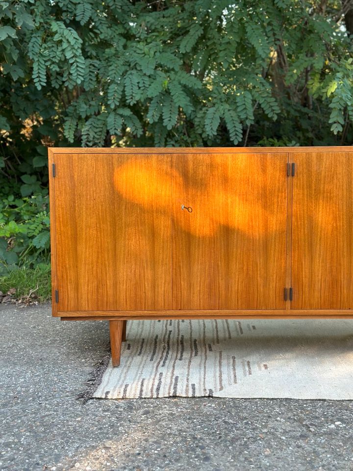 240cm Sideboard BAUHAUS Mid Century TEAK Vintage DANISH Nussbaum in Duisburg