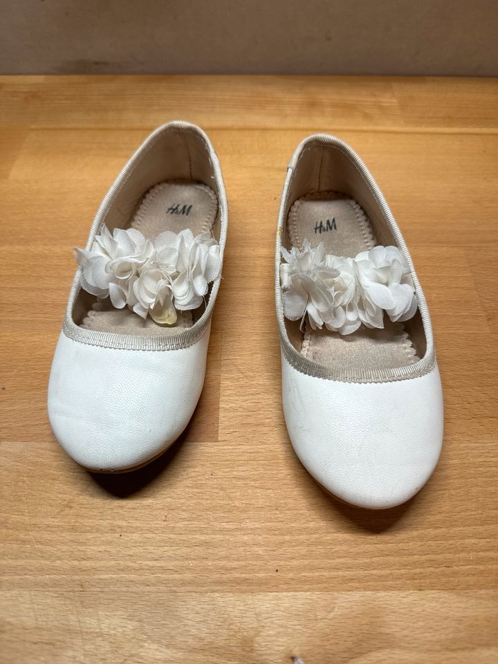 Ballerinas 30 weiß Schuhe Mädchen in Berlin