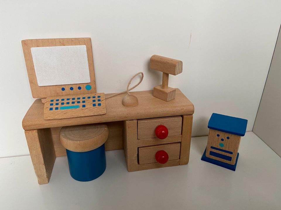Puppenhaus Möbel von Goki Büro (mit Computer und Drucker) in Goslar