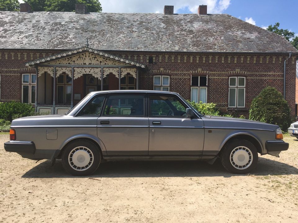 Volvo 240 Gl H-Zulassung in Langballig