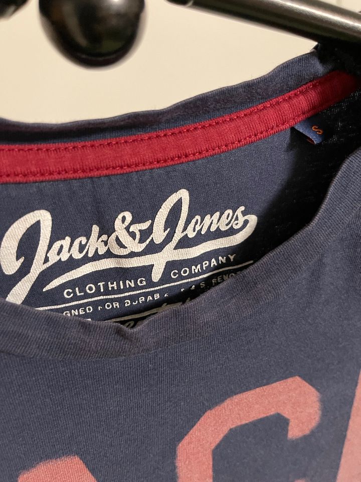 Jack & Jones T-Shirt Gr. S, sehr gepflegt in Berlin