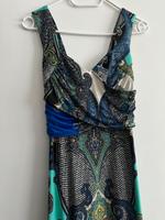 Neues schönes Muster Kleid Größe 32/34 lang Dithmarschen - Heide Vorschau