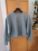 Nike crop Pullover xs oversize grau top Zustand Sachsen - Lichtentanne Vorschau