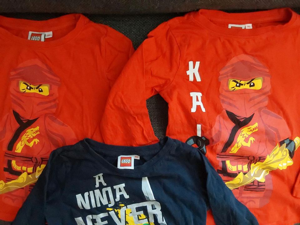 Langarmshirts Lego Ninja Gr. 104 und 116 Shirt in Nonnweiler