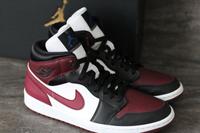 JORDAN 1 Mid SE Black Dark Beetroot || Größe 42 Köln - Heimersdorf Vorschau