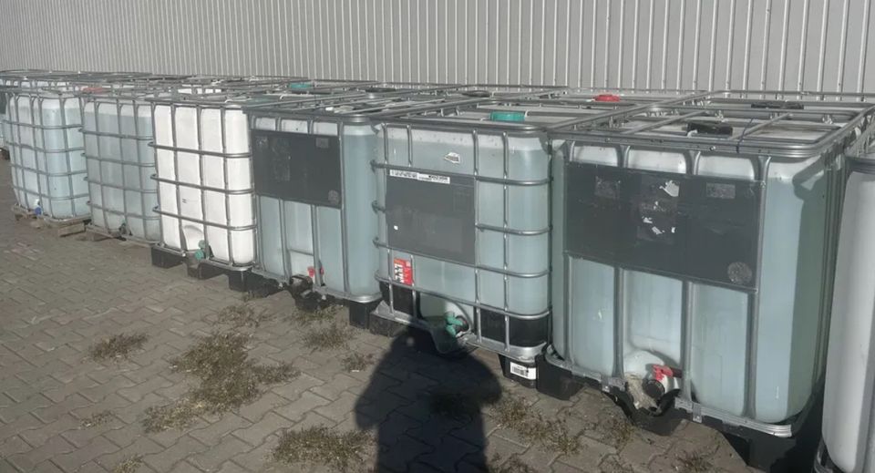 Adblue Ad Blue IBC 1000 LITERN Container Harnstoff SOFORT MÖGLICH in Görlitz