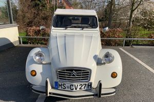 Citroen 2CV und Citroen DS/Ente hinten