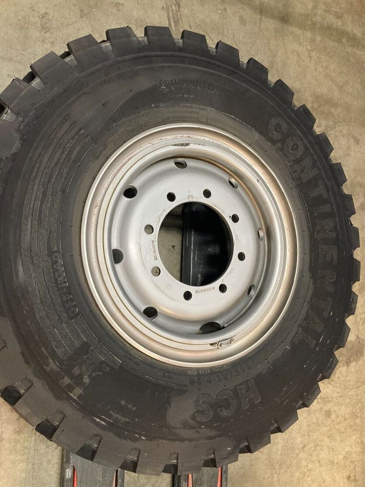 Mercedes Stahlfelge 3-teilig 365/85 R20 Sprengringfelge Reifen in Augsburg