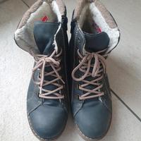 Rieker Halbstiefel gefüttert Gr 39 wie neu schwarz blau grau Bayern - Hallbergmoos Vorschau