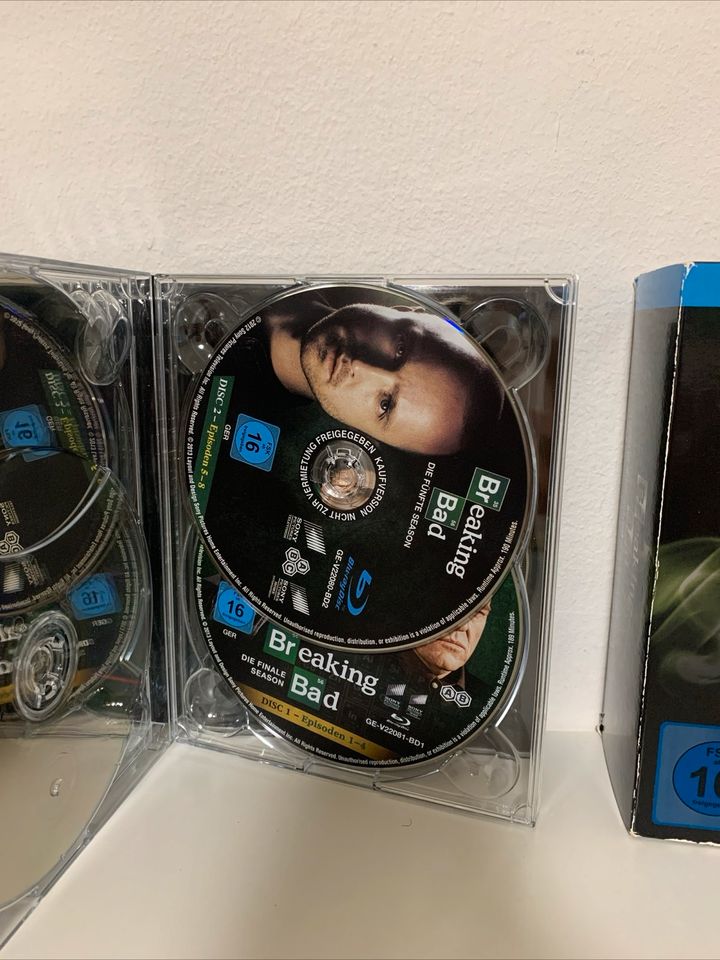 Breaking Bad (Blu-Ray DVD, 2008, Die Komplette Serie) in Dachau