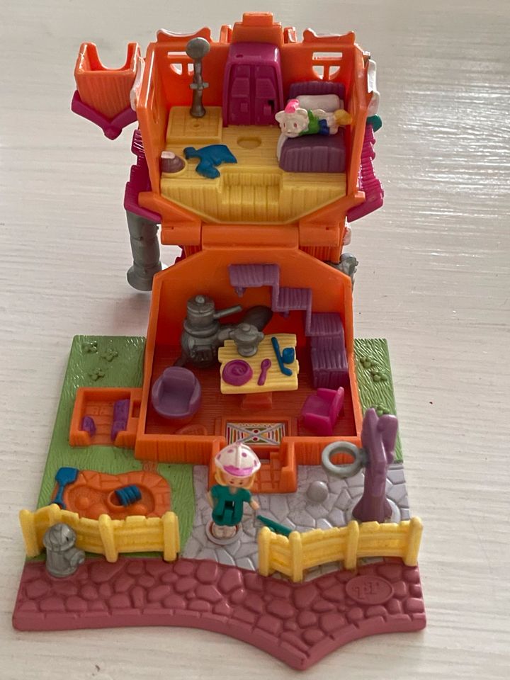 Polly Pocket 1994 Dog House in Itzehoe