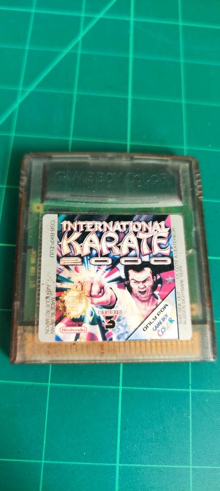 Gameboy color international Karate in Pegnitz