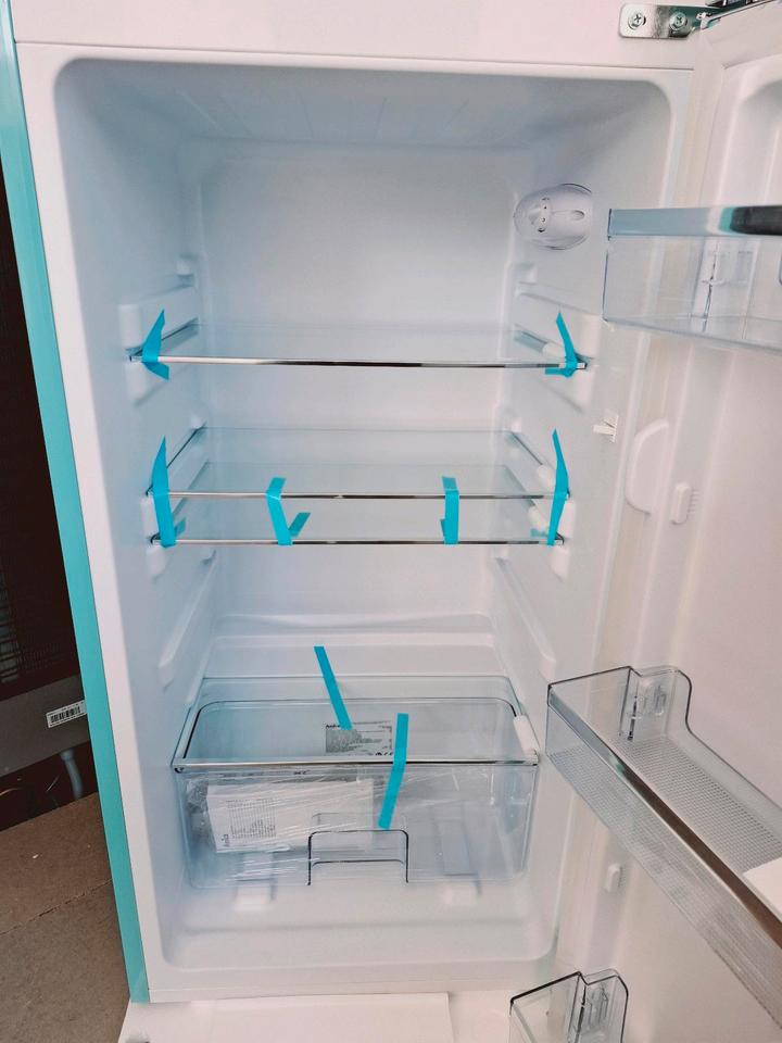 NEU AMICA Kühlschrank A++ mit  Garantie Lieferung ab 20€ Retro in Berlin