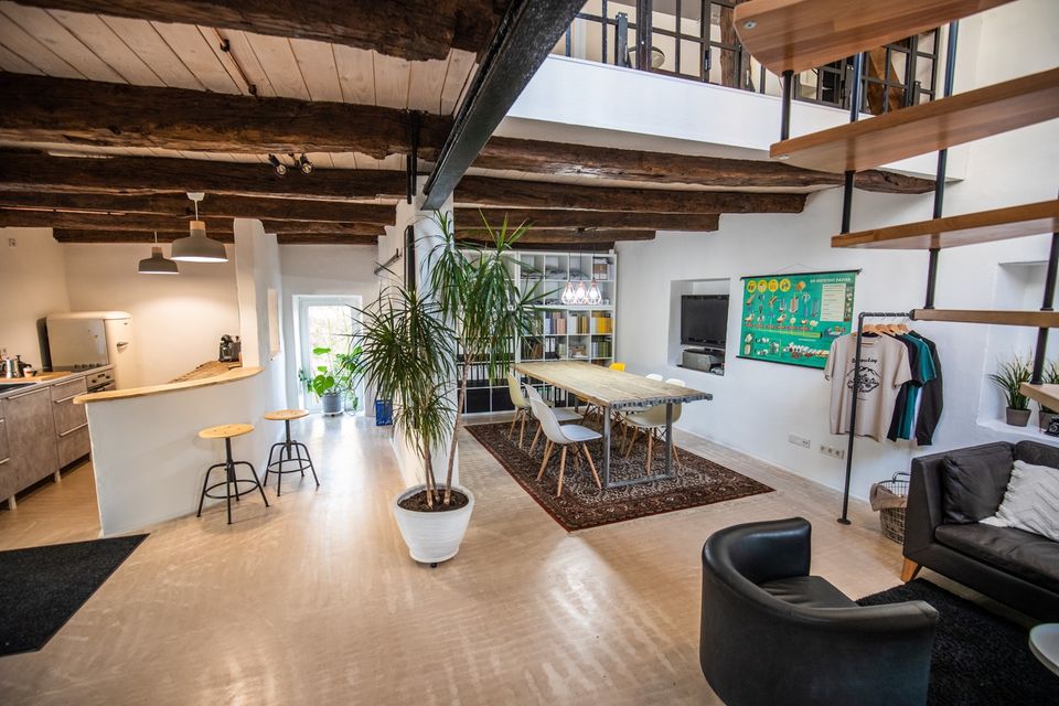 Content Creation Lab 59469 Ense | Loft Büro | kreativer Workspace in Ense