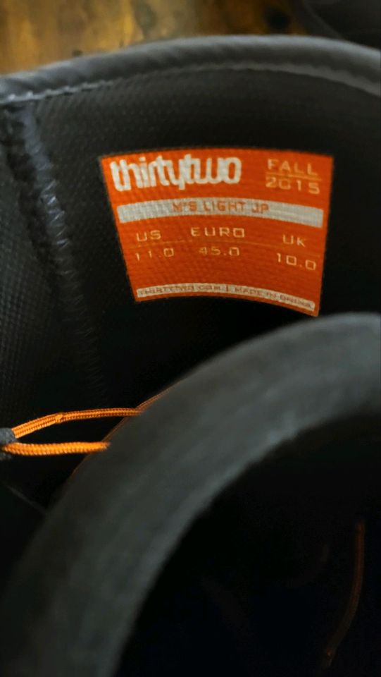 Thirtytwo Snowboard Boots, Gr. 45. Schwarz/orange in Berlin