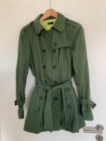 Stile Benetton Trenchcoat Mantel Grün Größe 38 Düsseldorf - Pempelfort Vorschau