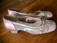 Brunella Italy Pumps rosa pink metallic klein 34,5 Kommunion Saarland - Oberthal Vorschau