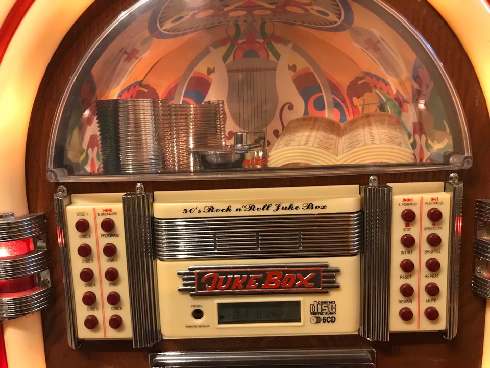 ELTA Jukebox 2753 Musikbox Retro Vintage mit Wackelkontakt in Ebelsbach