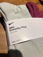 Nike Socken 6er Pack verschiedene Farben 42-46 Saarland - Blieskastel Vorschau