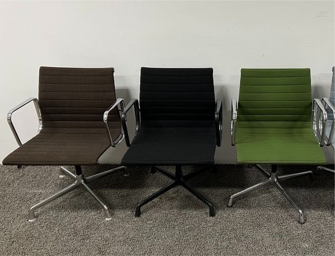 Herman Miller Vitra EA107 108 Stuhl Hopsak Besucherstuhl in Neuss