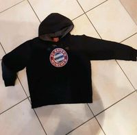 Kapuzenpulli Hoody dunkelblau Bayern München Gr. 140 Nordrhein-Westfalen - Lindlar Vorschau