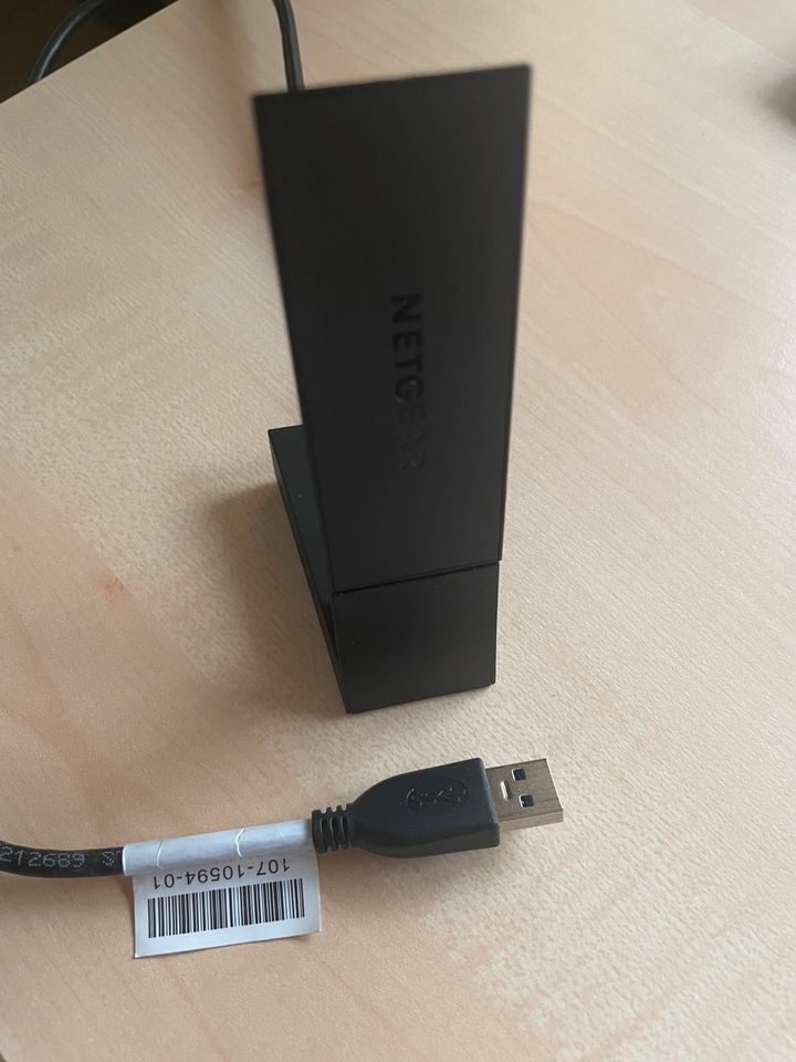 Neatgear USB Wifi Adapter in Vöhringen