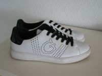Guess Leder Sneaker Gr. 40 weiss-schwarz Nordrhein-Westfalen - Hünxe Vorschau