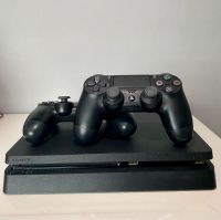 SONY Playstation 4 slim mit 4 Controller und einer Ladestation Sachsen - Markneukirchen Vorschau