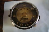 Goldpunkttacho für DDR-Oldtimer 120 km/h Sachsen - Pirna Vorschau