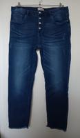 Jeans Gr 48 NEU Knopfleiste ungetragen von Heine Slim Hessen - Wiesbaden Vorschau