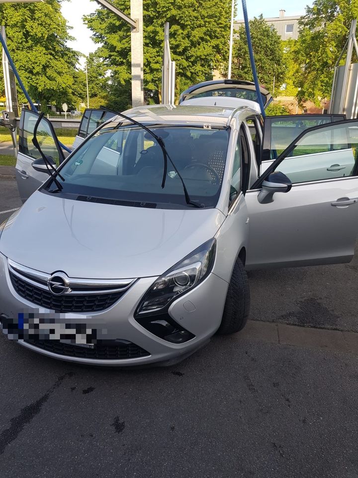 Opel Zafira in Bielefeld