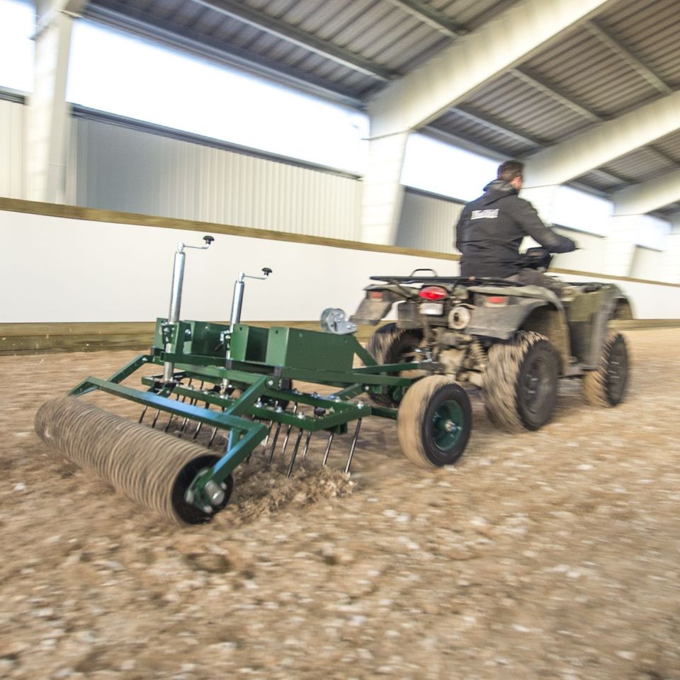 PADDOCK EGGE ATV QUAD Pferde 1,5 m Reitbahnplaner Reitplatzplan in Berlin