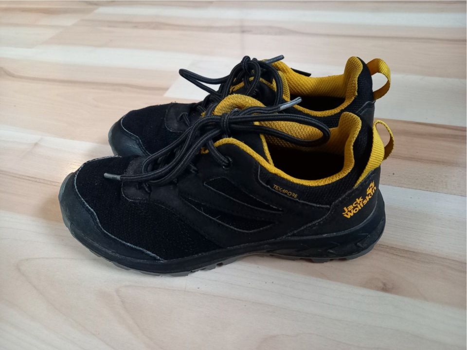 Outdoor Wanderschuhe Jack Wolfskin Gr. 31 in Wernberg-Köblitz